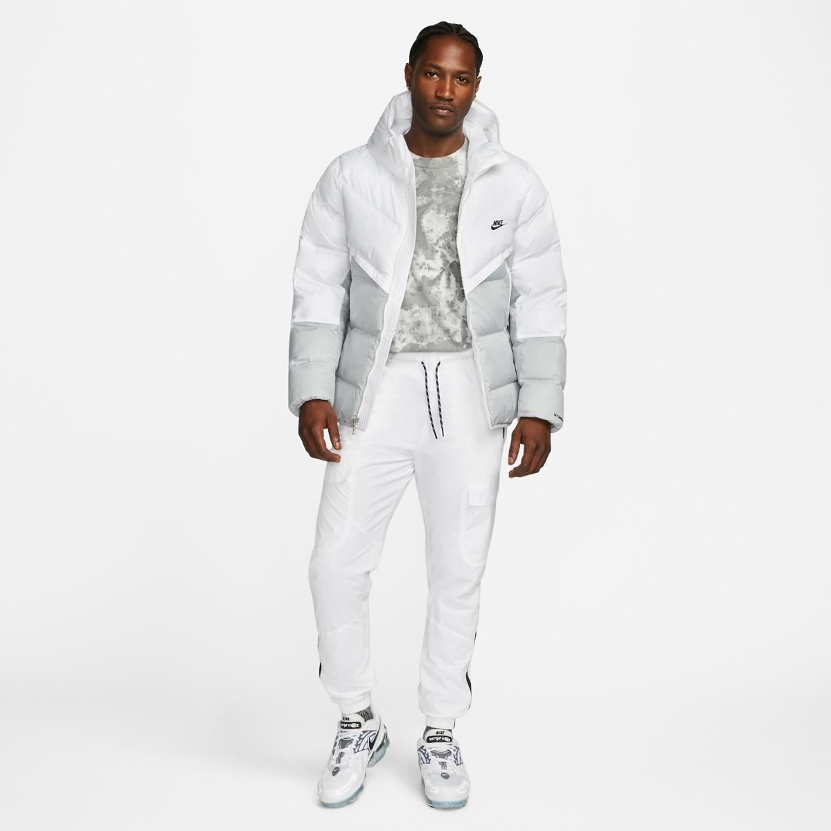 Мужская куртка Nike Storm-FIT Windrunner Primaloft-Field (DR9605-100 ...