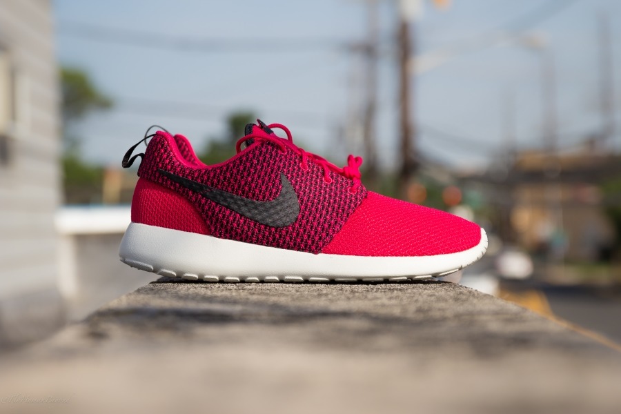 Roshe store run fucsia