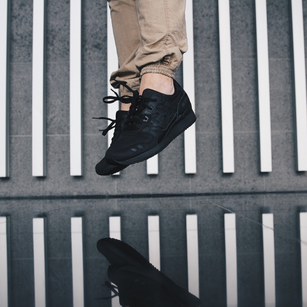 asics gel lyte iii monochrome