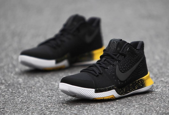 Баскетбольні кросівки Nike Kyrie 3 "Black/Yellow", EUR 44
