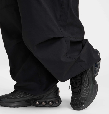 Брюки мужские Nike Tech Woven Oversized (HM7158-010), S