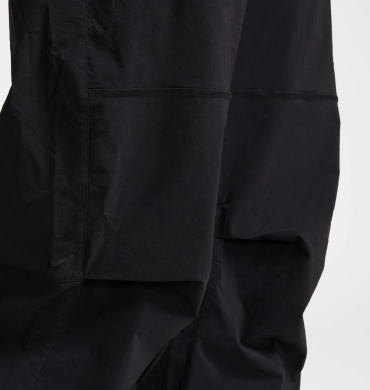 Брюки мужские Nike Tech Woven Oversized (HM7158-010), S