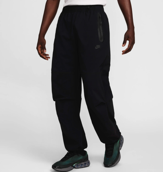 Брюки чоловічі Nike Tech Woven Oversized (HM7158-010)
