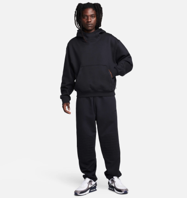 Худи мужское Nike Therma-Fit Tech Pack (FB7827-010)