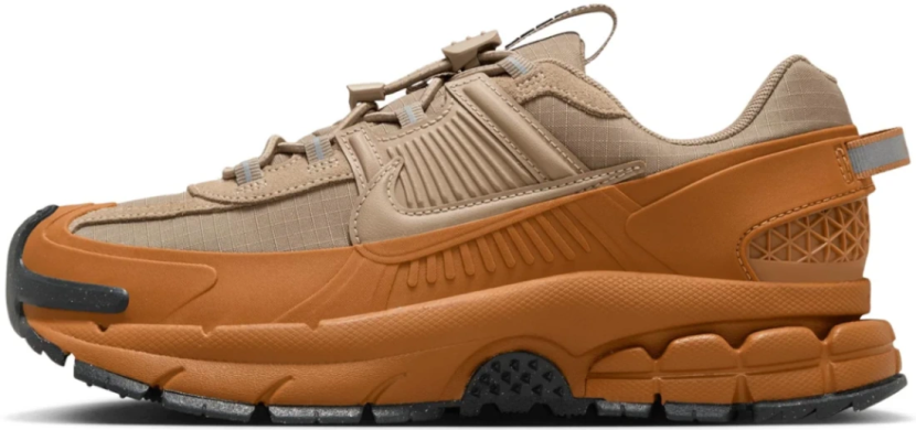 Кроссовки Женские Nike Zoom Vomero 5 Roam (HQ2181-200), EUR 42,5