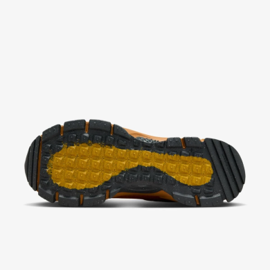 Кроссовки Женские Nike Zoom Vomero 5 Roam (HQ2181-200), EUR 42,5