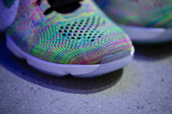 Кроссовки Nike WMNS Flyknit Zoom Agility "Multicolor", EUR 36