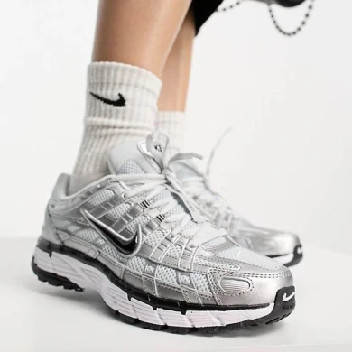 Кросівки Жіночі Nike P-6000 Grey (FD9876-101)