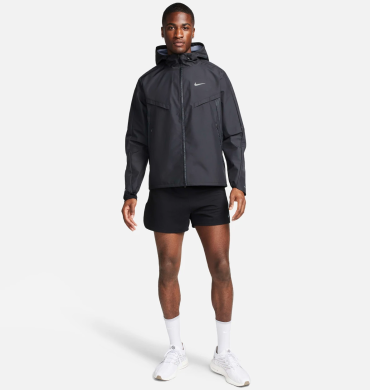 Куртка Nike Windrunner Storm-Fit (FB8593-010), L