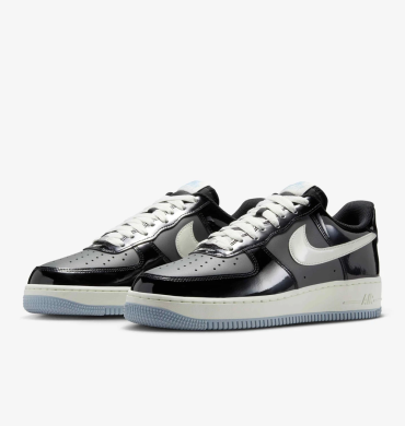 Кроссовки мужские Nike Air Force 1 07 'Black/Sail' (IB7676-001), EUR 42