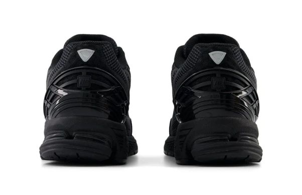 Мужские кроссовки New Balance 1906W 'Tripel Black' (U1906WFD)