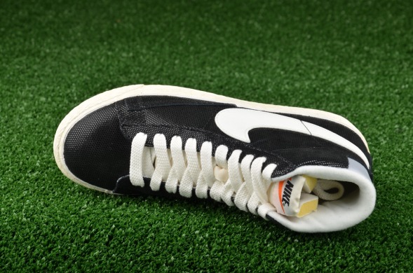 Кросiвки Оригiнал Nike Wmns Blazer Mid Suede Vintage "Black" (518171-009), EUR 37,5