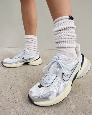 Кроссовки Nike V2K Run (FD0736-100), EUR 36