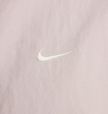 Куртка Женская Nike NSW Everything Woven (FN3669-019), S
