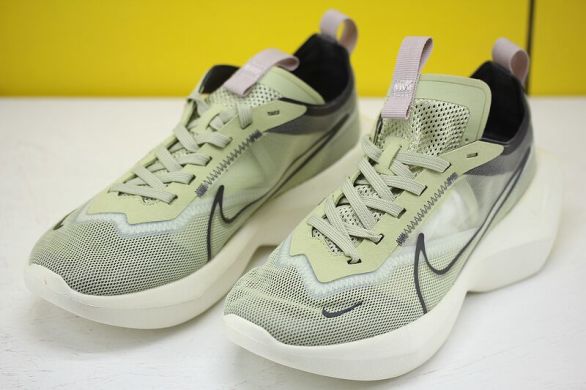 Оригінальні кросівки Nike Wmns Vista Lite (CI0905-300), EUR 39