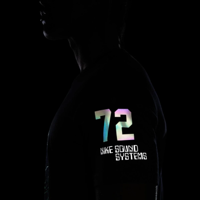 Футболка чоловіча Nike NSW Tee Trend (FB9768-010), S