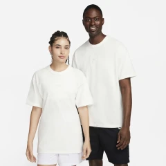 Футболка Nike Sportswear Premium Essentials (DO7392-133)