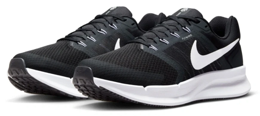 Кросівки Чоловічі Nike Run Swift 3 (DR2695-002), EUR 41