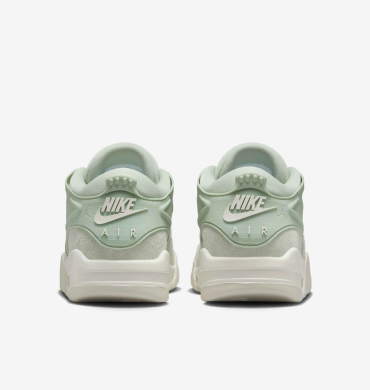 Кроссовки Женские Air Jordan 4 Rm (FQ7940-003), EUR 39