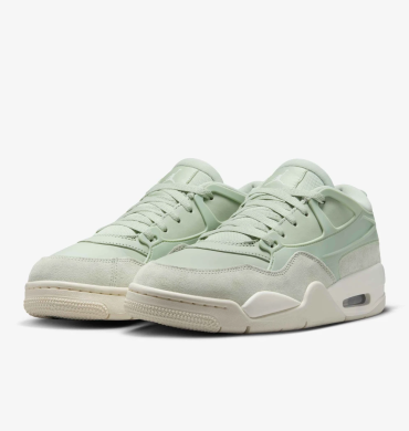 Кроссовки Женские Air Jordan 4 Rm (FQ7940-003), EUR 39