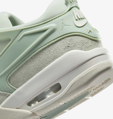 Кроссовки Женские Air Jordan 4 Rm (FQ7940-003), EUR 39