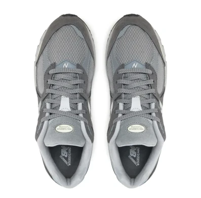 Мужские кроссовки New Balance 2002R (U2002RTF), EUR 43