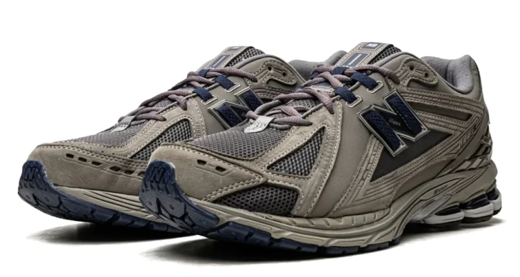 Кросівки New Balance 1906R (M1906RB), EUR 43