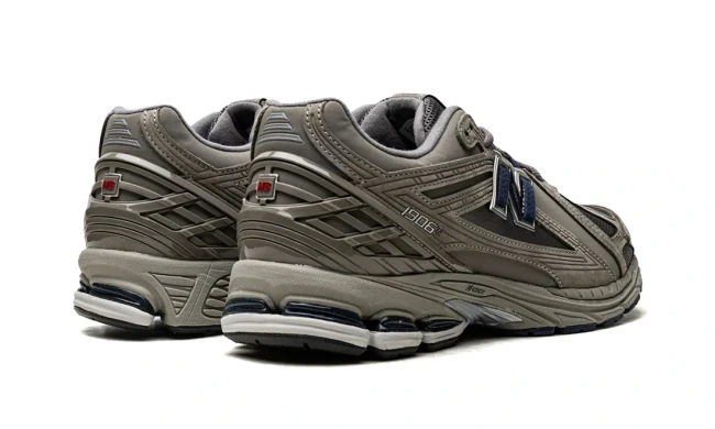 Кросівки New Balance 1906R (M1906RB), EUR 43