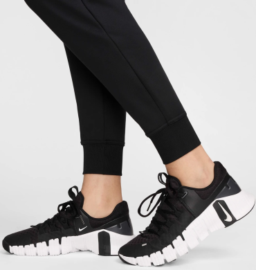 Штаны женские Nike Therma-Fit One (FB5431-010)