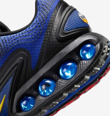 Кроссовки мужские Nike Air Max Dn (IB7673-400), EUR 43