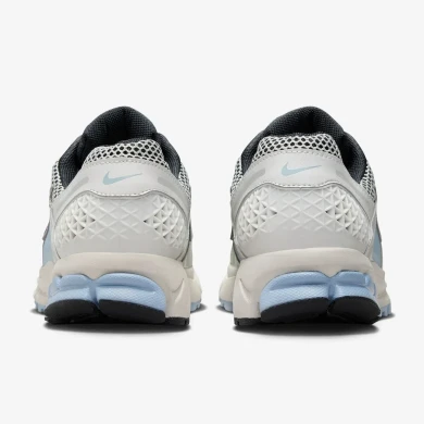 Кросівки Nike Wmns Zoom Vomero 5 (Fq7079-001), EUR 36