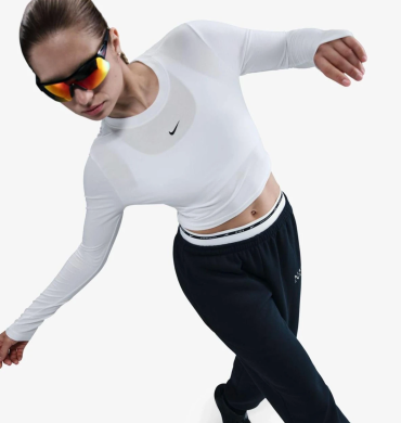 Лонгслив женский Nike Nsw Nk Chll Knt Ls Crp (HF5322-102)