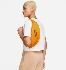 Сумка на пояс Nike Heritage Waistpack (DB0490-717)