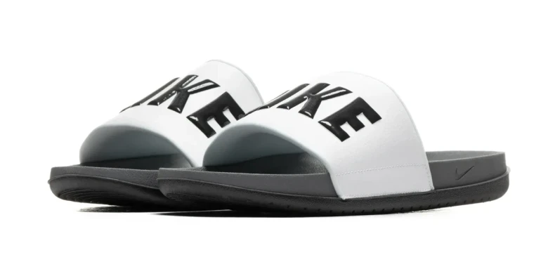Тапочки Жіночі Nike Offcourt Slides (BQ4632-011), EUR 39