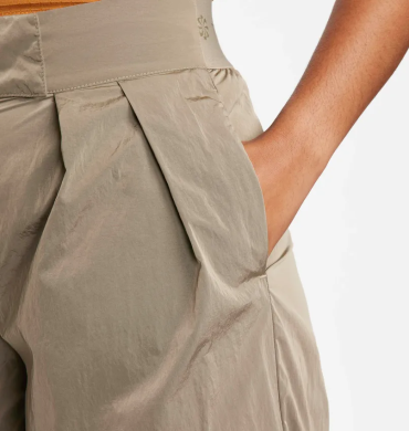 Штаны женские Nike Nsw Tech Pack Repel (FB8358-247), XS