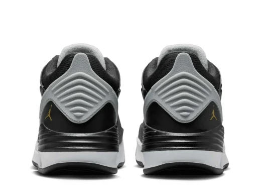 Кросівки Чоловічі Jordan Max Aura 5 (DZ4353-017), EUR 42,5