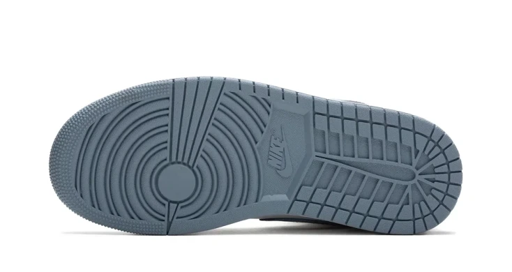 Кросівки Жіночі Jordan 1 Mid Shoes 'Diffused Blue' (BQ6472-140), EUR 39