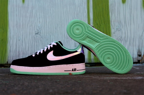 Кроссовки Nike Air Force 1 Low "Black & Green Glow", EUR 36