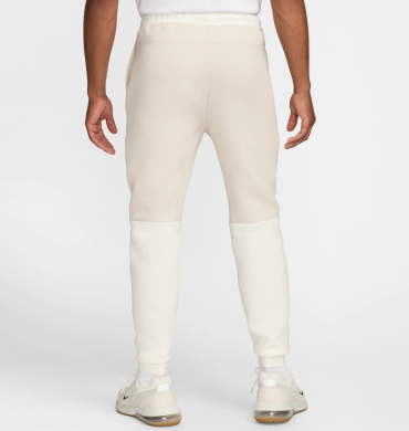 Штаны мужские Nike Sportswear Tech Fleece (FB8002-104), M
