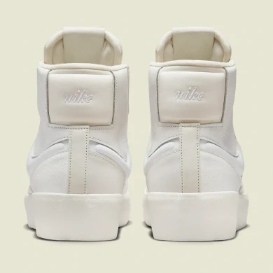 Жіночі кросівки Nike Blazer Mid Victory "Summit White" (DR2948-100)