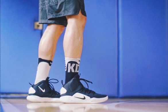 Баскетбольные кроссовки Nike Hyperdunk X 2018 "Black/White", EUR 44