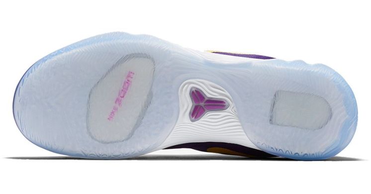 Баскетбольні кросівки Nike Zoom Kobe Venomenon 5 "Purple Gold", EUR 42