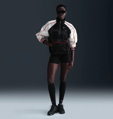 Бомбер женский Nike Sportswear Oversized (HF9435-010)