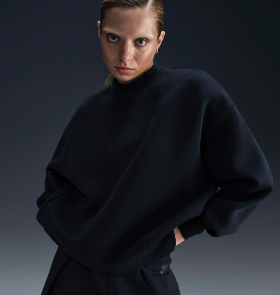 Свитшот женский Nike W Nsw Tch Flc Os Crew (FV8041-010)