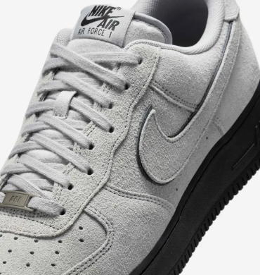 Кроссовки мужские Nike Air Force 1 '07 LV8 (HQ1966-001), EUR 44,5
