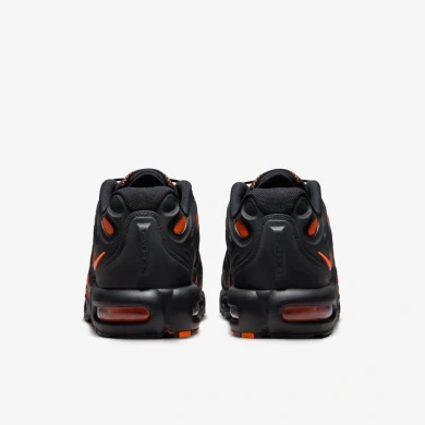 Чоловічі кросівки Nike Air Max Plus Drift 'Dragon' FD4290-010, EUR 45