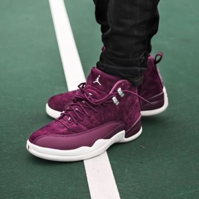 Баскетбольные кроссовки Air Jordan 12 Retro 'Bordeaux', EUR 42