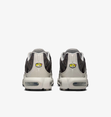 Кроссовки мужские Nike Air Max Plus (IB7679-200), EUR 46