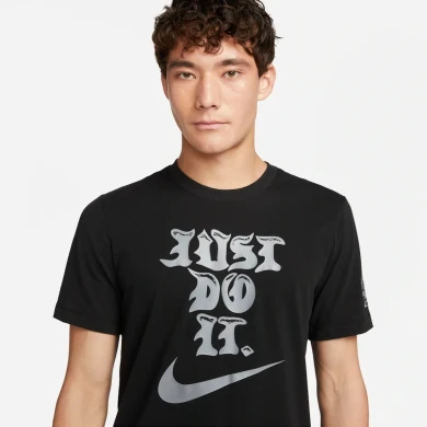 Футболка Nike Dri-FIT (FJ2401-010), XL