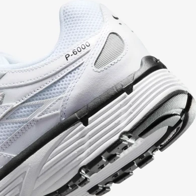 Кросівки чоловічі Nike P-6000 'White / Metallic Silver' (CD6404-107), EUR 42